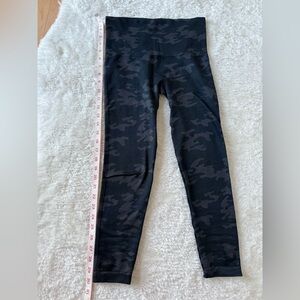 SPANX Women Dark Camouflage Leggings